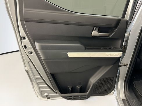 Used 2024 Toyota Tacoma TRD Off-Road image 27