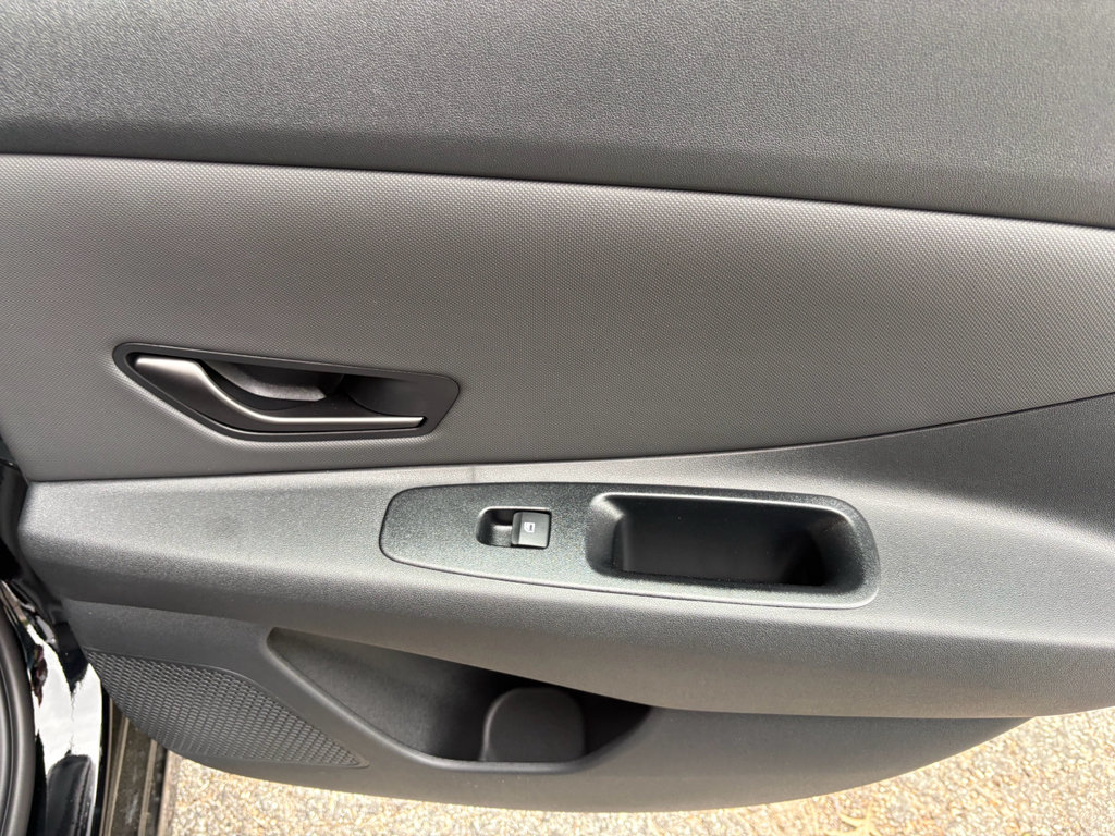 New 2026 Hyundai Elantra Sport FWD image 22