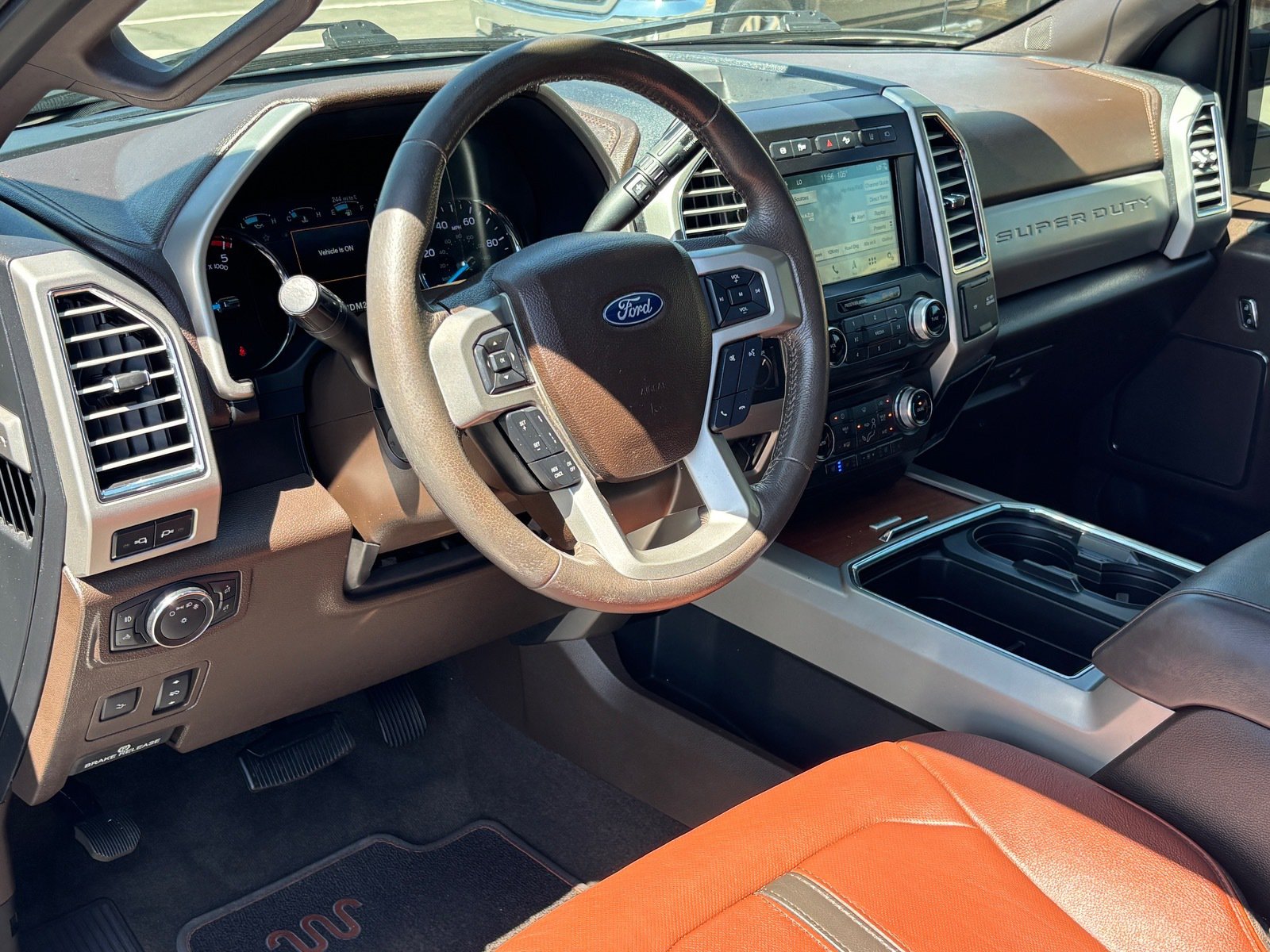 Used 2018 Ford F350 King Ranch w/ King Ranch Ultimate Package AWD/4WD image 20
