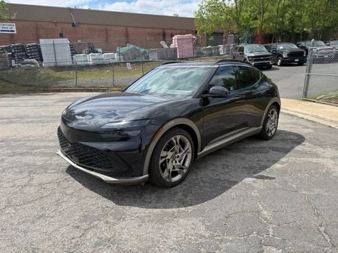 Used 2024 Genesis GV60 Performance AWD/4WD image 3
