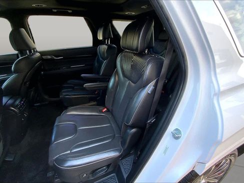 Used 2023 Hyundai Palisade Calligraphy AWD/4WD image 21