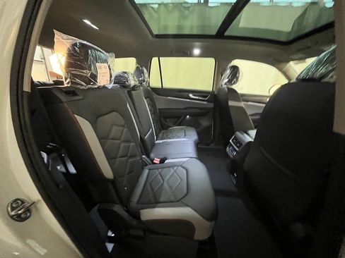 New 2026 Volkswagen Atlas Peak Edition AWD/4WD image 24