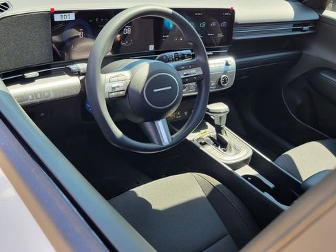 New 2026 Hyundai Kona SE FWD image 5