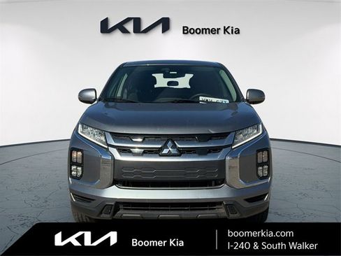 Used 2021 Mitsubishi Outlander Sport SE image 2