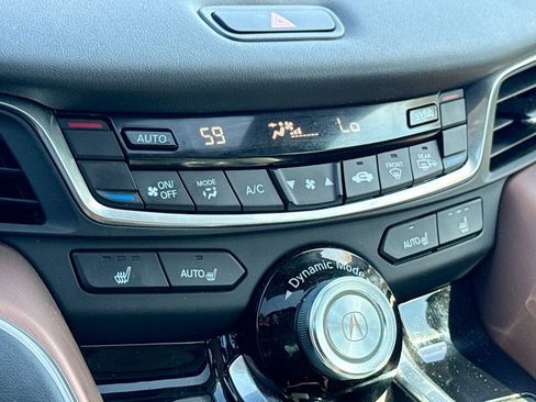 Used 2023 Acura TLX w/ Technology Package image 32