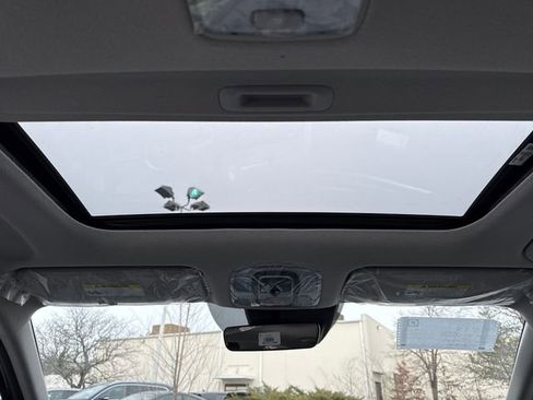 New 2026 Hyundai Elantra Limited image 17