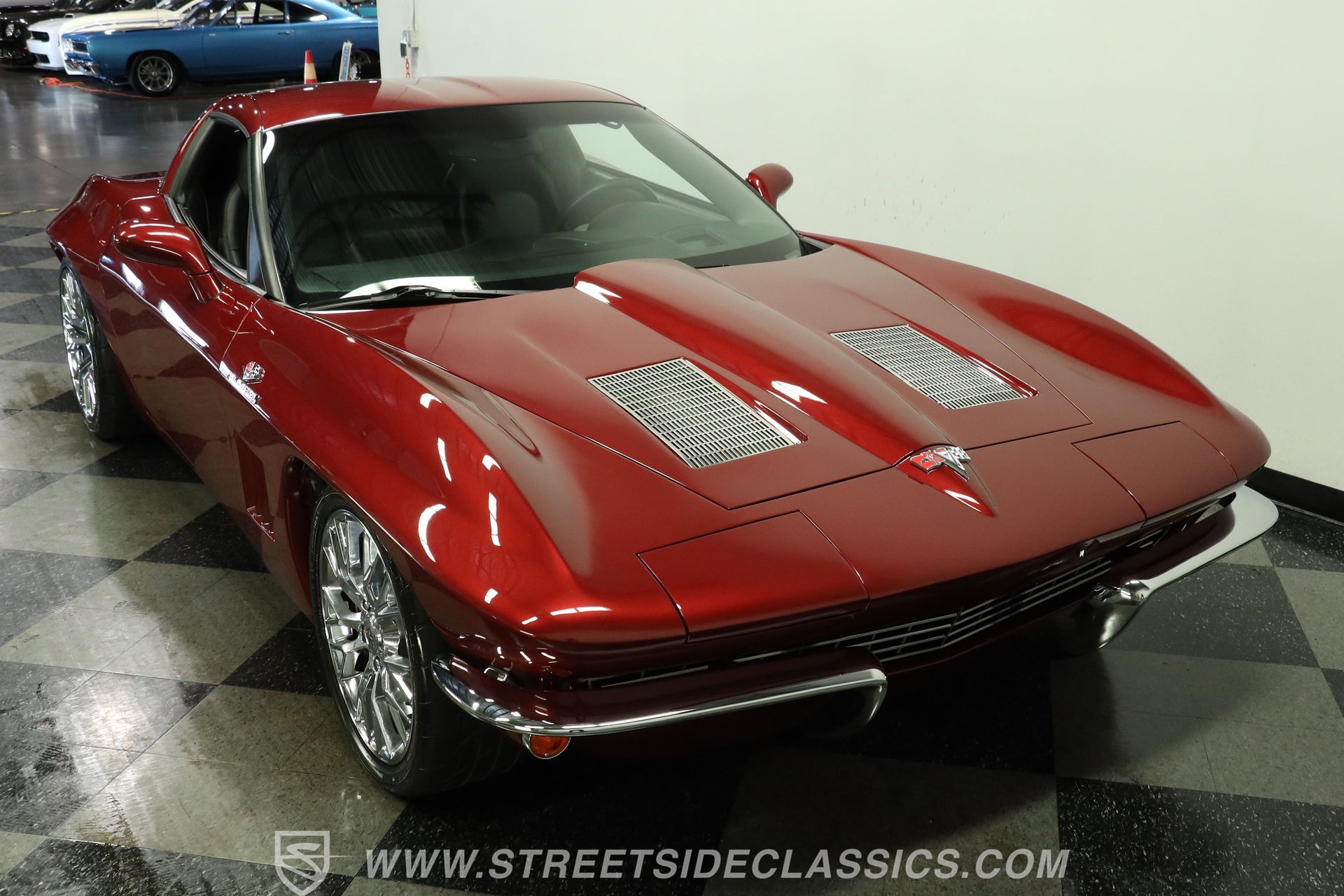 Used 2005 Chevrolet Corvette Coupe w/ Preferred Equipment Group RWD image 15