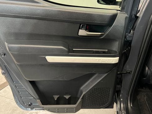 Used 2024 Toyota Tacoma TRD Off-Road image 18