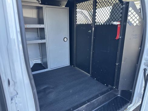 Used 2010 Ford E-150 and Econoline 150 image 20