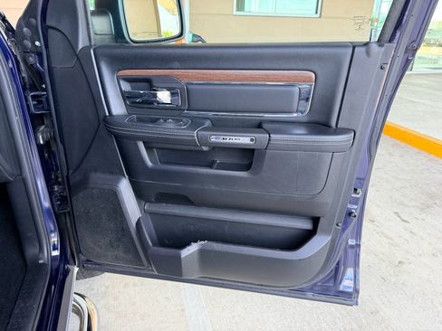 Used 2015 RAM 1500 Laramie w/ Convenience Group AWD/4WD image 21