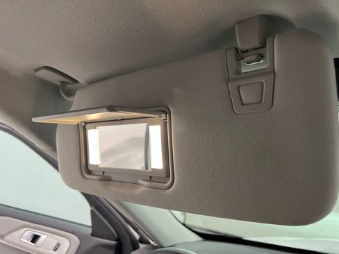 Used 2025 Ford Explorer Active w/ Active Comfort Package image 66