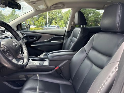 Used 2023 Nissan Murano SV w/ SV Midnight Edition Package FWD image 16