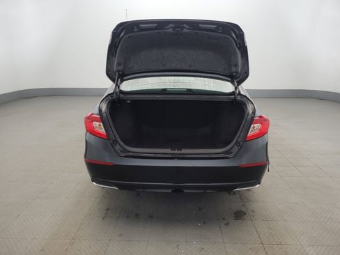 Used 2019 Honda Accord EX image 29