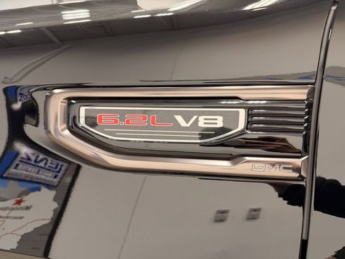 Used 2024 GMC Sierra 1500 AT4X image 27