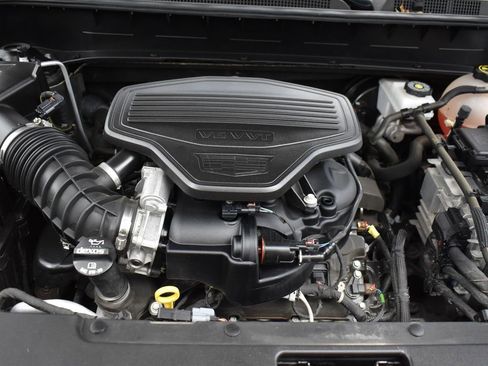 Used 2020 Cadillac XT6 Premium Luxury image 43