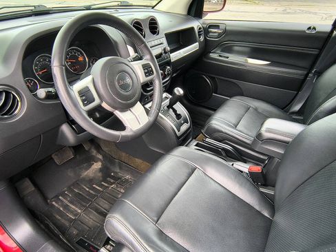 Used 2016 Jeep Compass High Altitude AWD/4WD image 9