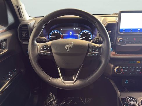 Certified 2022 Ford Bronco Sport Outer Banks w/ Tech Package AWD/4WD image 13