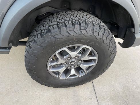 Used 2025 Ford Bronco Badlands AWD/4WD image 35