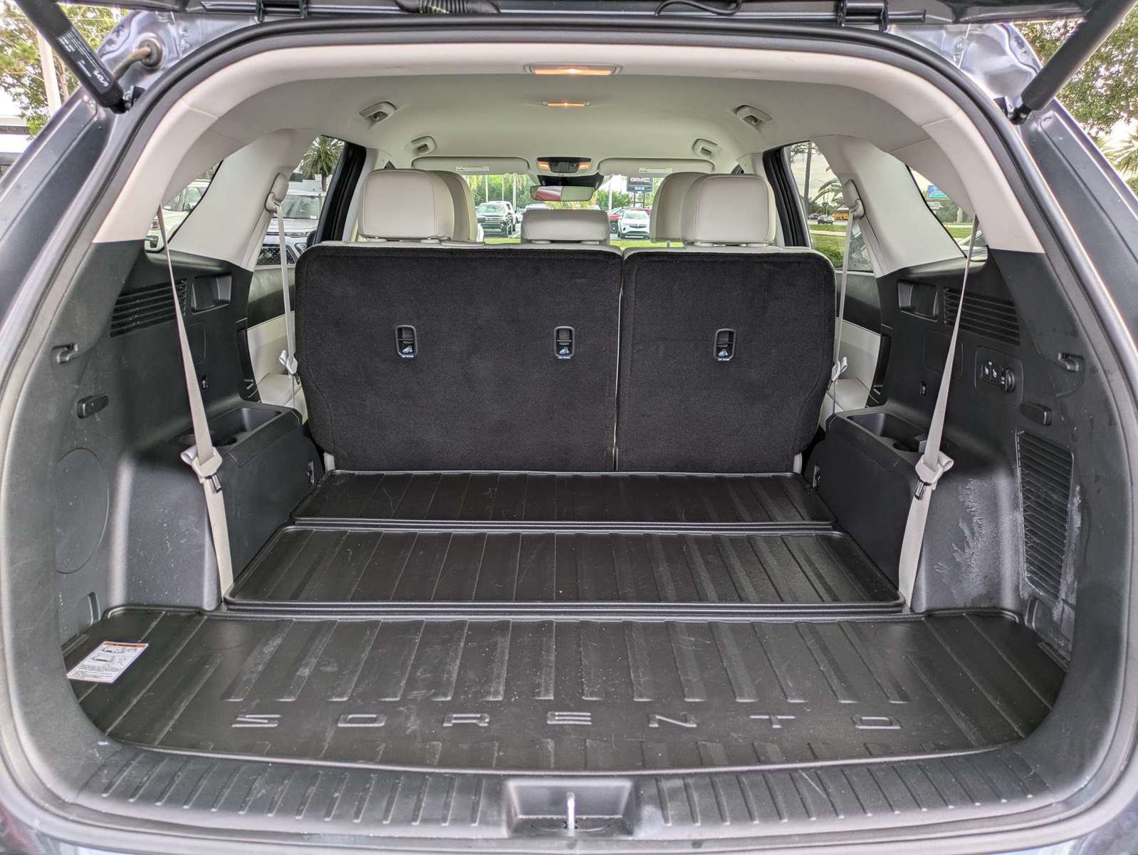 Certified 2026 Kia Sorento EX FWD image 10