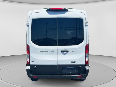 Used 2024 Ford Transit 350 XLT RWD image 4