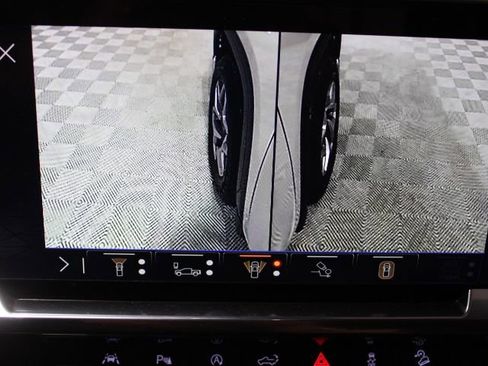 New 2026 GMC Sierra 1500 SLE image 55