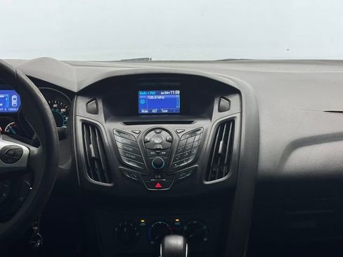 Used 2013 Ford Focus S image 4