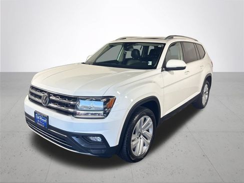 Used 2019 Volkswagen Atlas SE w/ Panoramic Sunroof Package AWD/4WD image 2