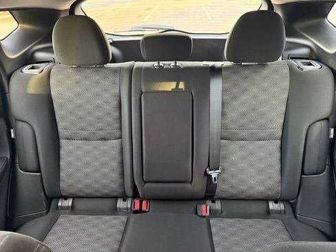 Certified 2022 Nissan Rogue Sport SV image 24