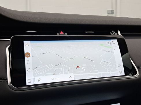 Used 2021 Land Rover Range Rover Evoque SE image 37