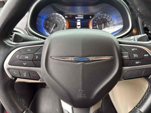 Used 2015 Chrysler 200 C image 12