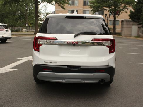 Used 2020 GMC Acadia SLE w/ Driver Convenience Package FWD image 8