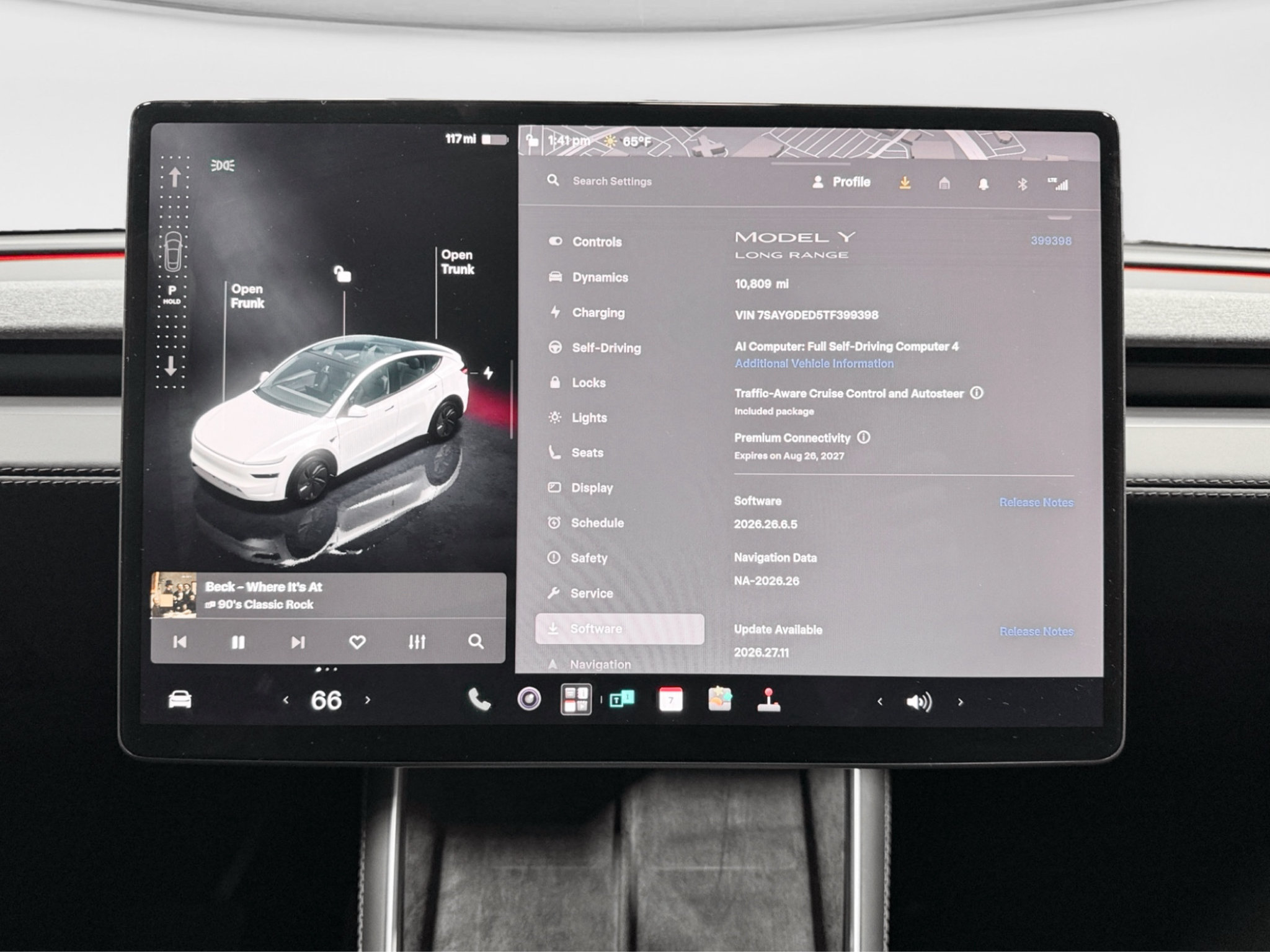 Used 2026 Tesla Model Y 2WD image 11