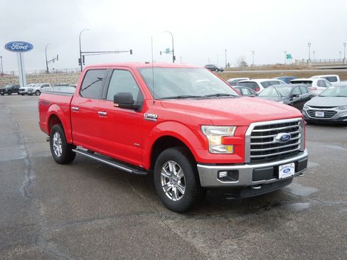 Used 2016 Ford F150 XLT w/ Equipment Group 302A Luxury image 3