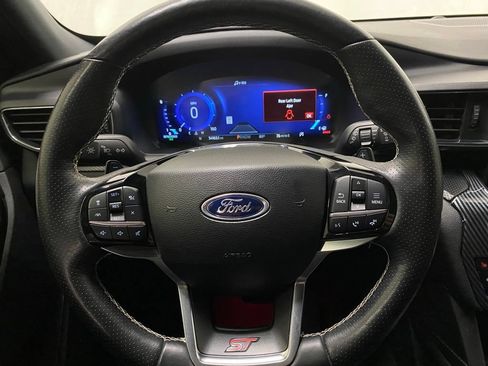 Used 2022 Ford Explorer ST w/ Equipment Group 401A AWD/4WD image 22