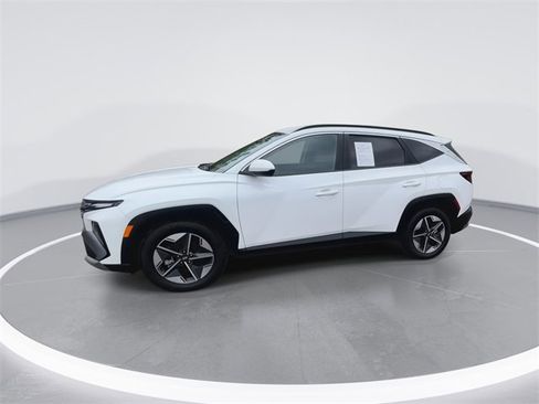Used 2025 Hyundai Tucson SEL image 5