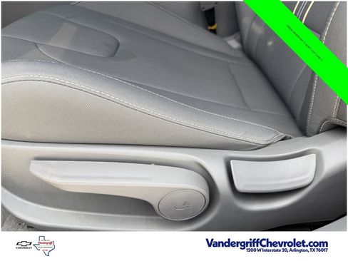 Used 2026 Hyundai Elantra Sport FWD image 24