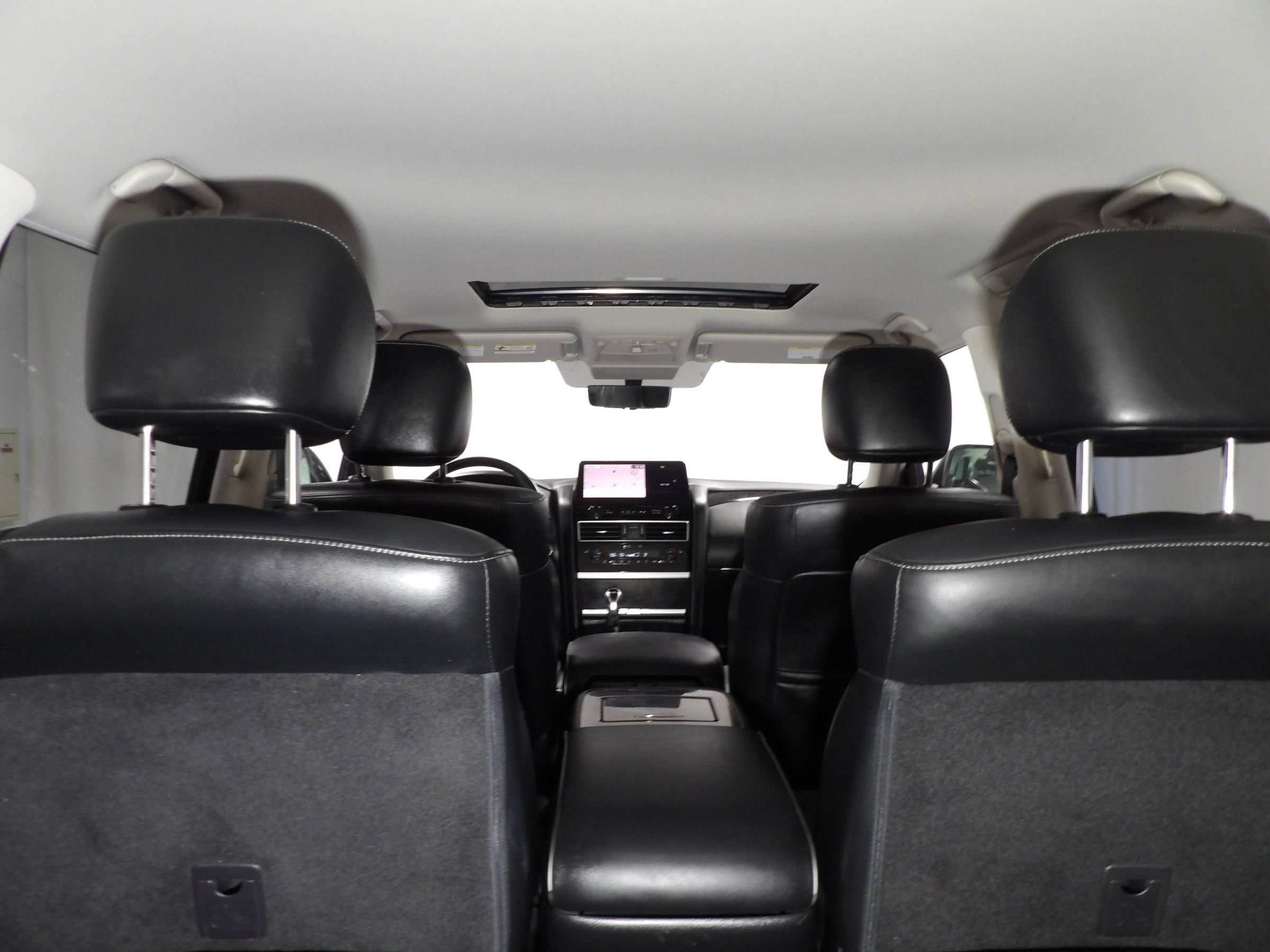 Used 2024 INFINITI QX80 Luxe AWD/4WD image 16