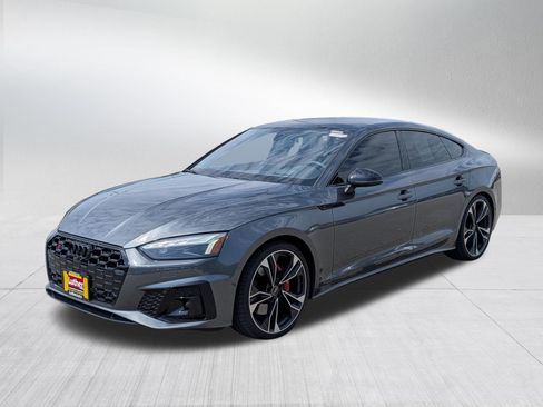 Used 2024 Audi S5 Prestige w/ Prestige Package AWD/4WD image 3