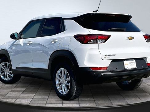 New 2026 Chevrolet TrailBlazer LS w/ LS Convenience Package image 3