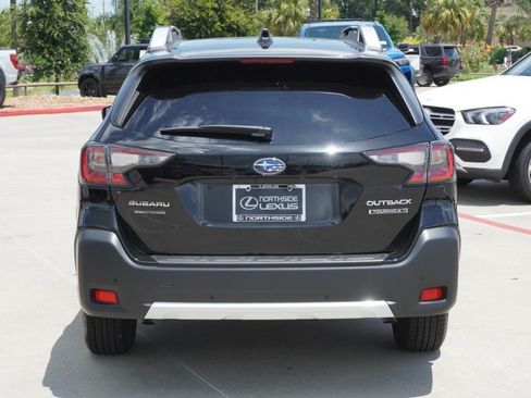 Used 2025 Subaru Outback Touring XT AWD/4WD image 7