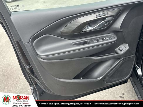 Certified 2024 GMC Terrain SLT FWD image 16