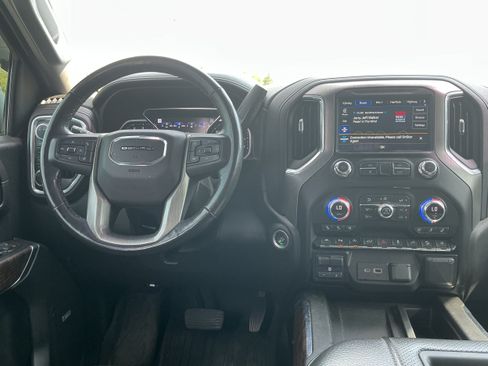 Used 2021 GMC Sierra 1500 Denali w/ Denali Ultimate Package AWD/4WD image 6