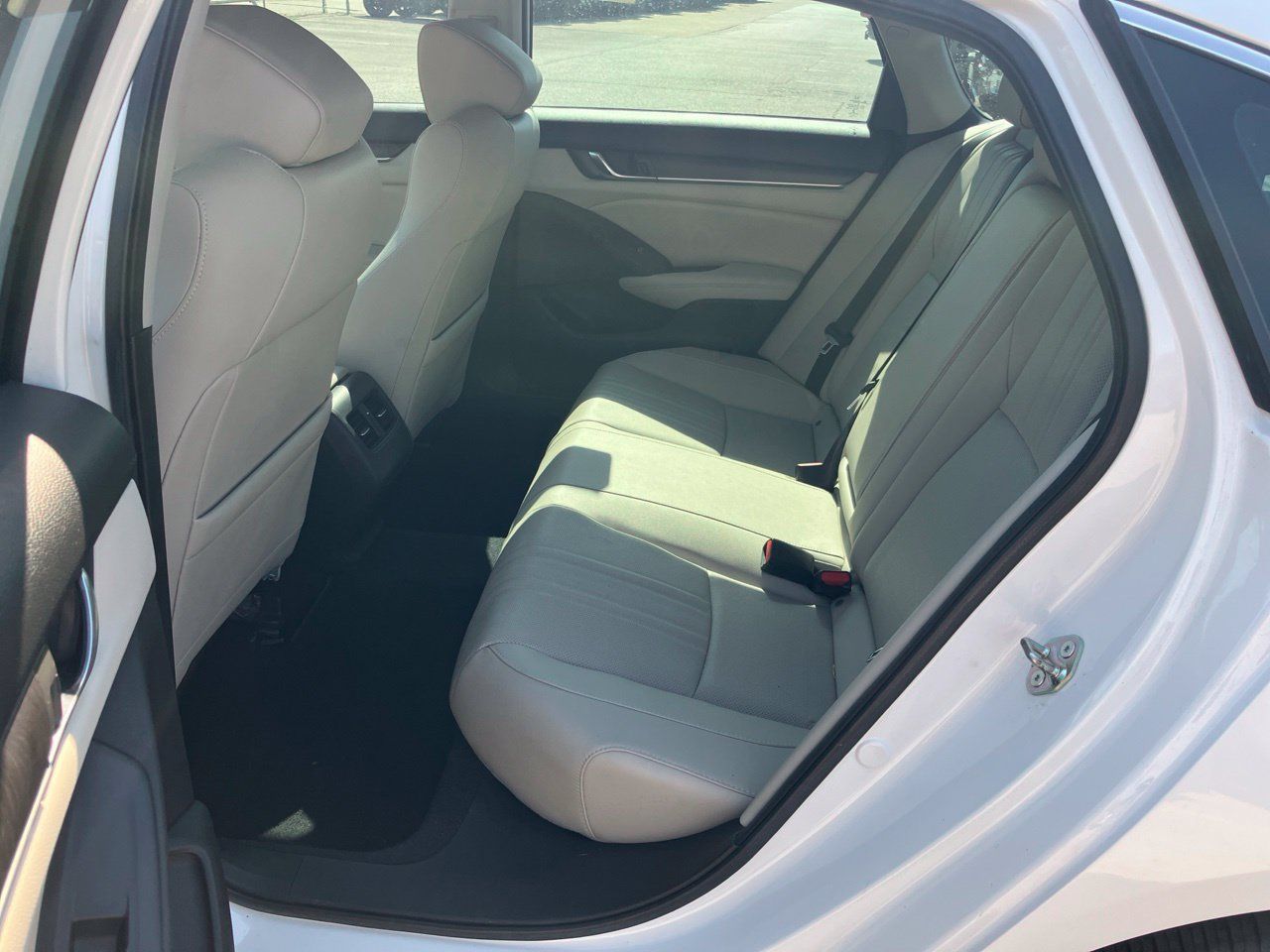 Used 2020 Honda Accord EX-L image 8