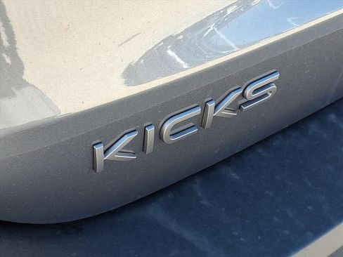 New 2026 Nissan Kicks SV image 8