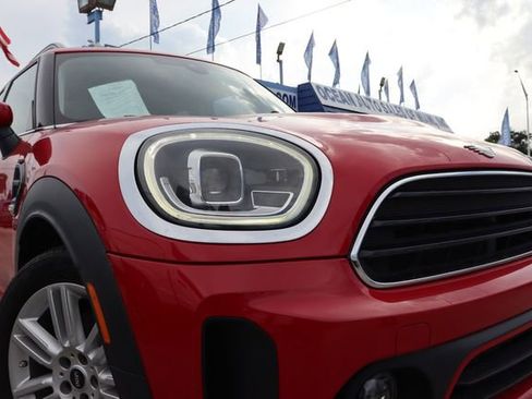Used 2022 MINI Cooper Countryman image 2