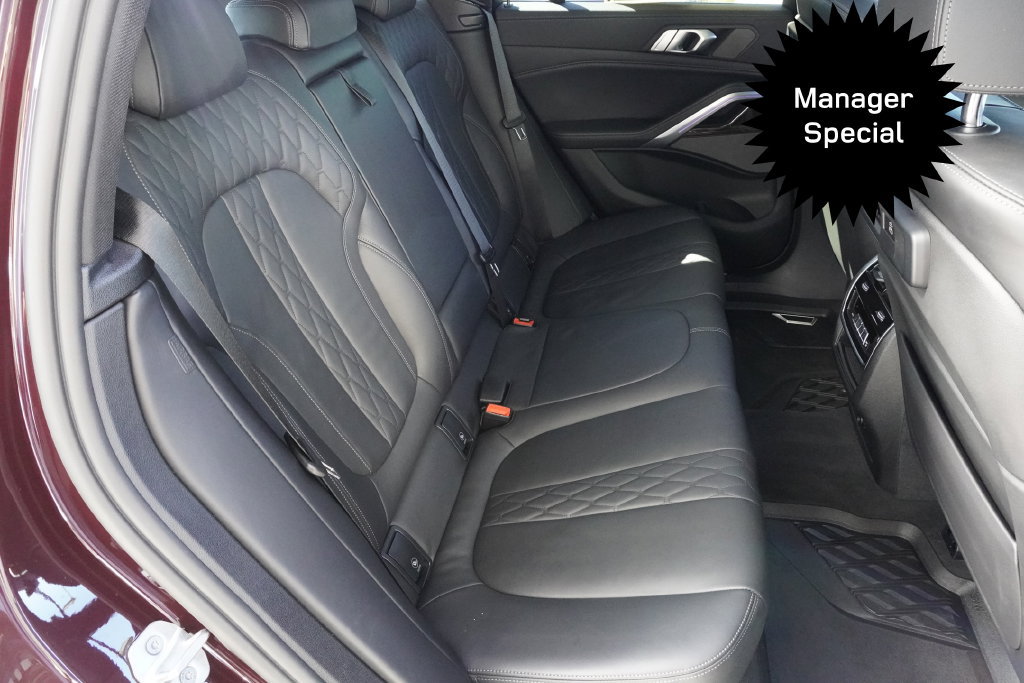 Used 2021 BMW X6 M50i AWD/4WD image 27