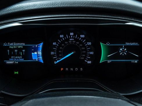 Used 2019 Ford Fusion Titanium image 15