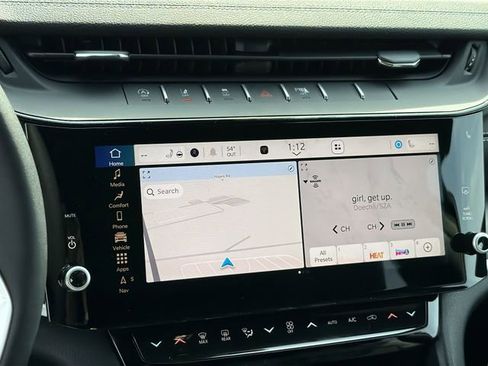 New 2026 Jeep Grand Cherokee Altitude AWD/4WD image 23