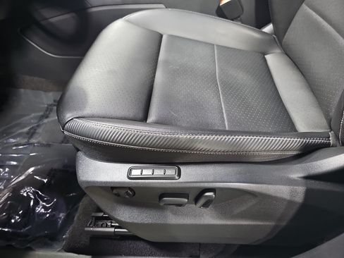 Used 2023 Volkswagen Atlas Cross Sport SEL AWD/4WD image 26
