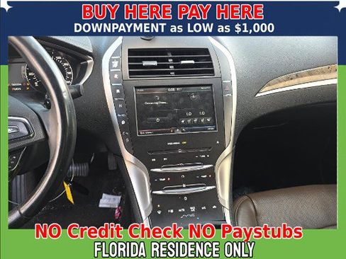 Used 2015 Lincoln MKZ w/ Equipment Group 102A Reserve FWD image 11